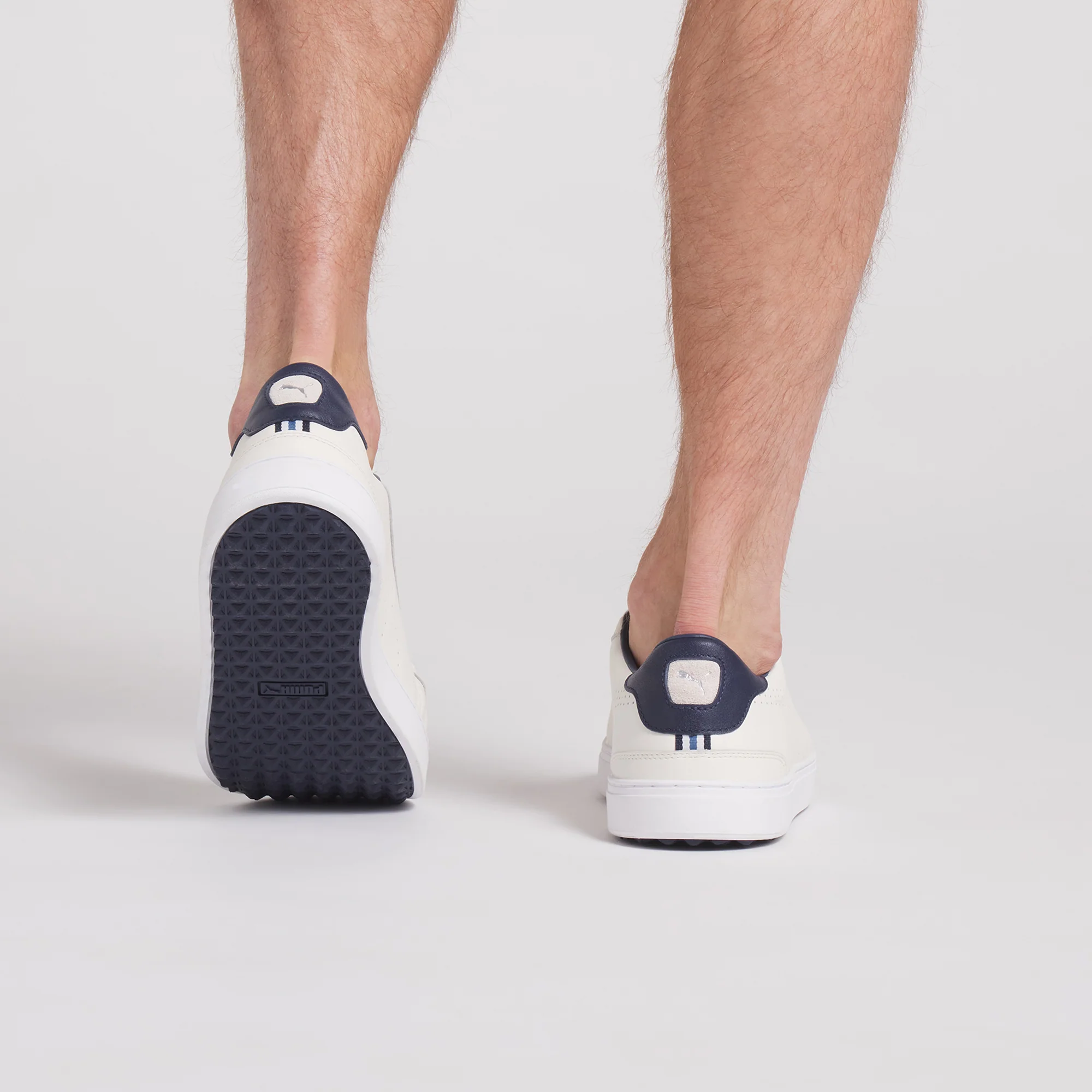 Classic G Spikeless Golf Shoes - Image 17