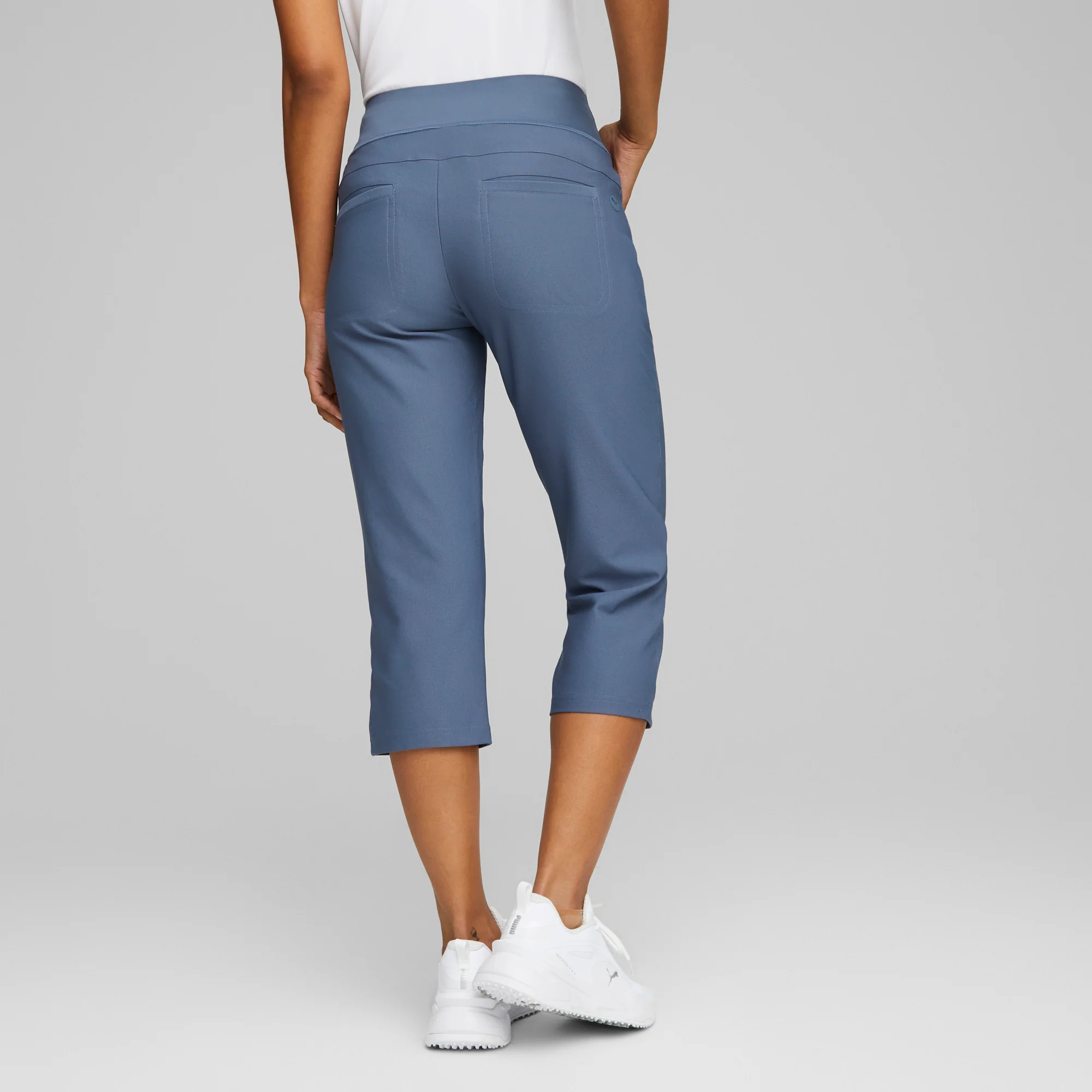 Women's PWRSHAPE Capri Golf Pants - Image 22
