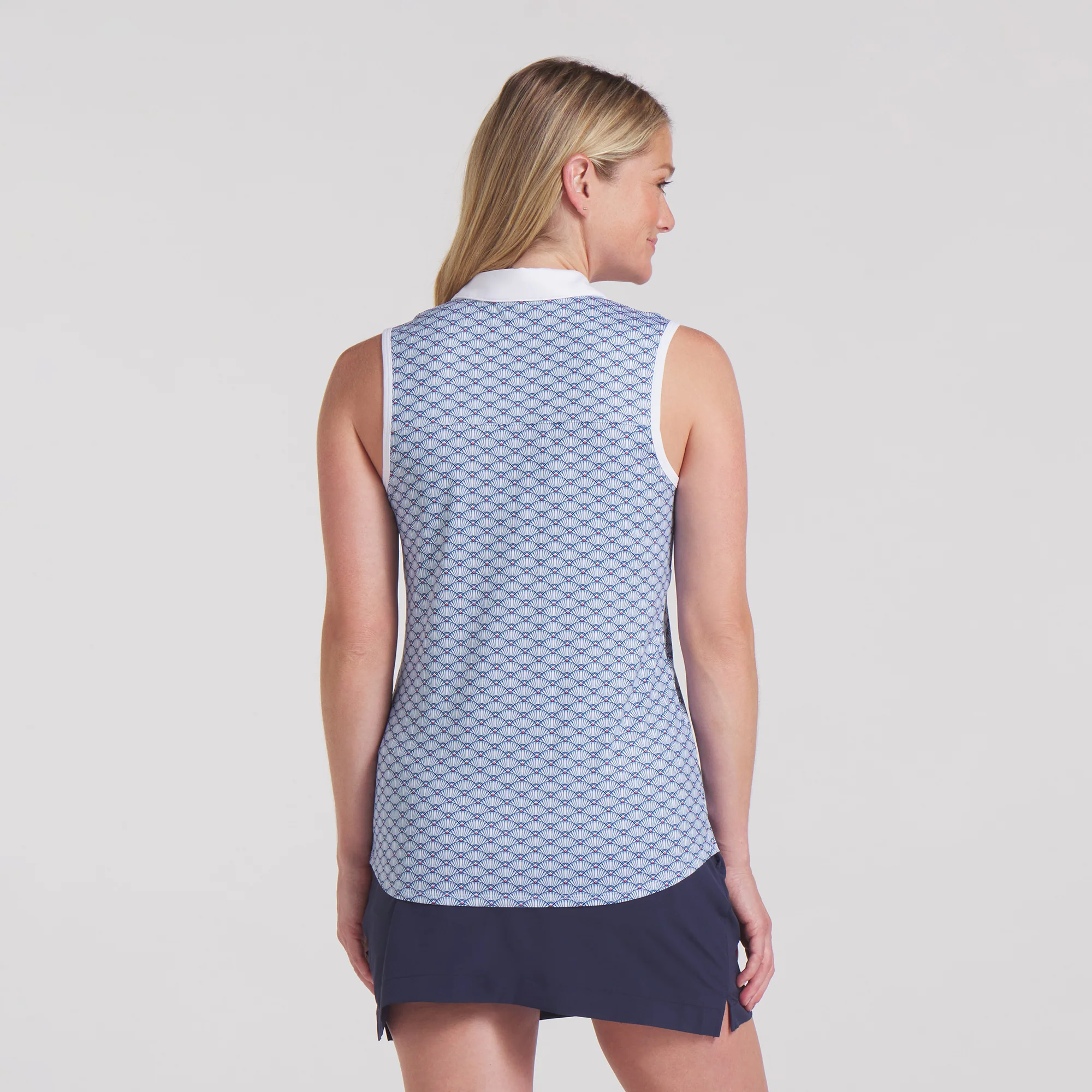 Women's CLOUDSPUN Scallop Sleeveless Golf Polo - Image 3