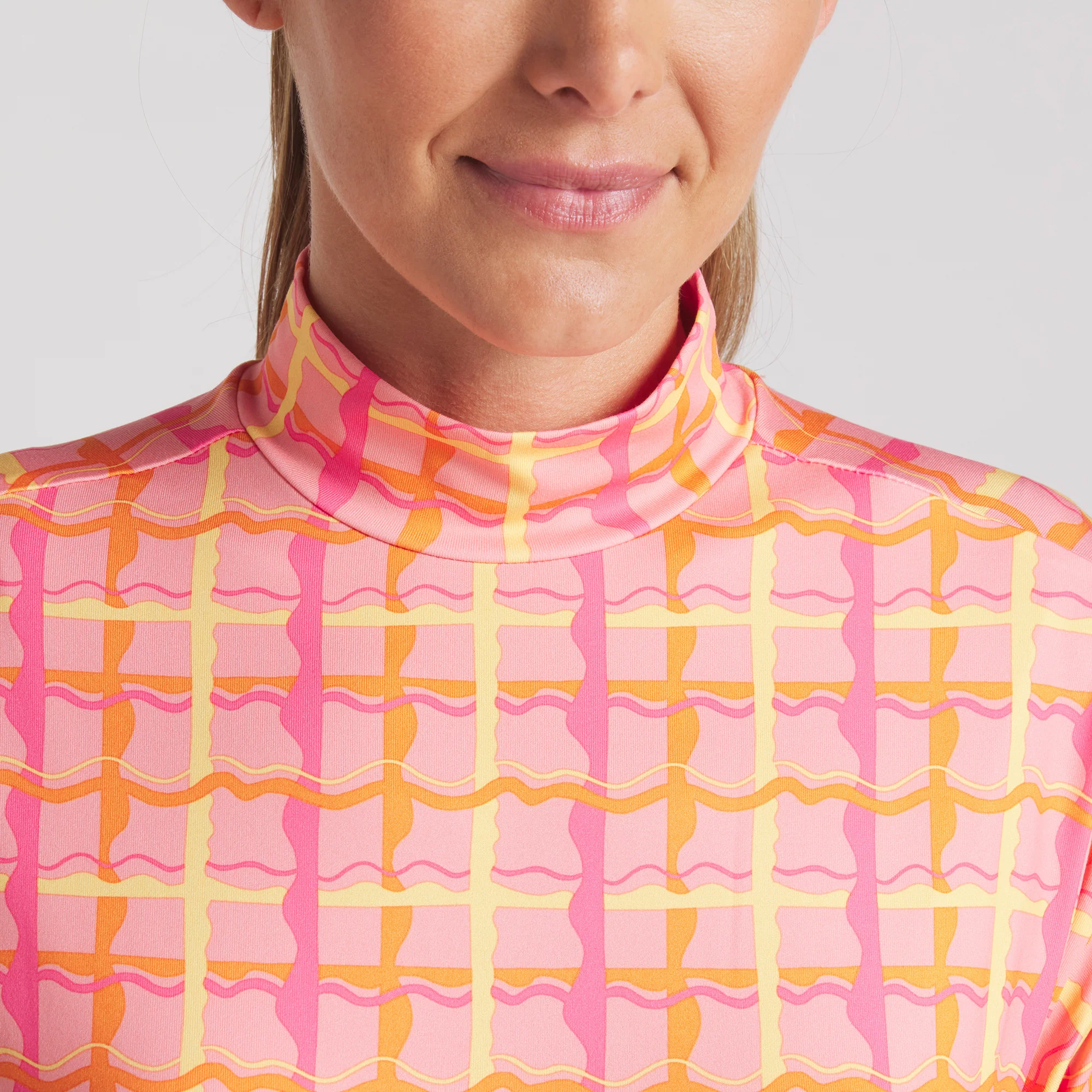 Women's Puma x Dani Dazey CLOUDSPUN Mock Neck Golf Polo - Image 4