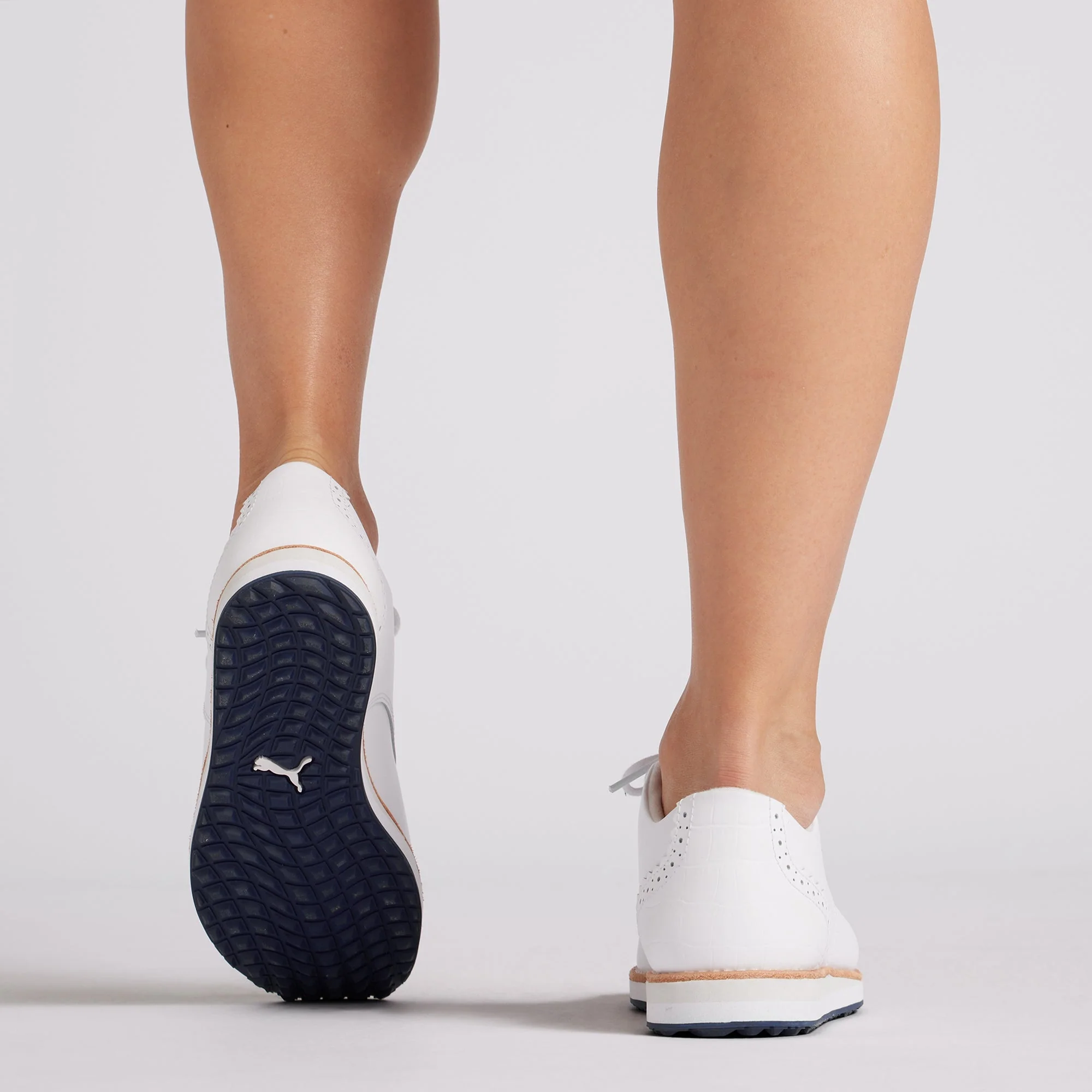 Women's AVANT Spikeless Golf Shoes - Image 19